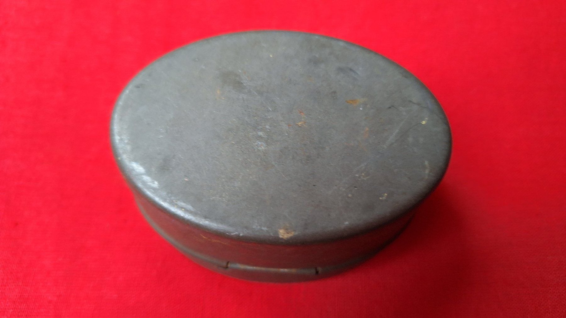 Occhiali & Lenti: antike Gletscherbrille in  Blechdose, von der Armee – Usato da Dornach venduto da majo8689 8