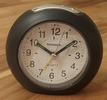 Analog Wecker 