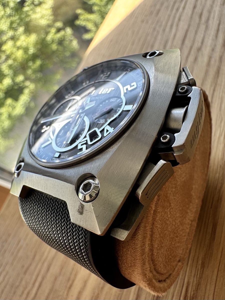Wyler Uhren: Wyler Geneve Incaflex Code-R Chronograph – Gebraucht aus Glattpark(Opfikon) von ale_mg8x 2