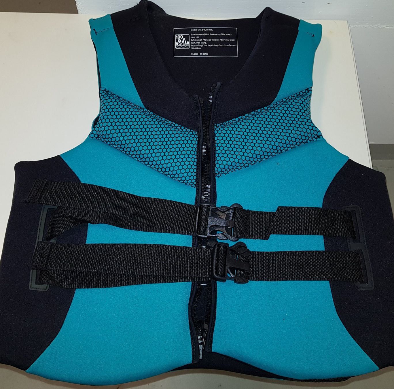Gonser Schwimmwesten: Schwimmwesten, 2 Stück – Gebraucht aus Boningen von melija3