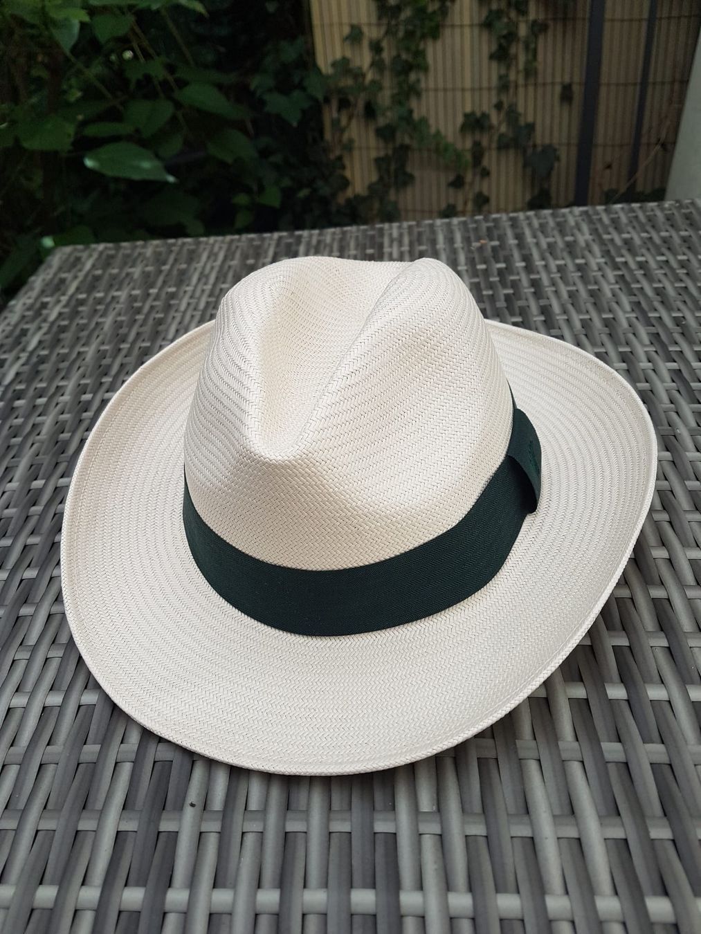 Chapeaux, bonnets & casquettes: panama rolex , taille inique, neuf – Neuf (Voir description) à Carouge GE par Natcal22