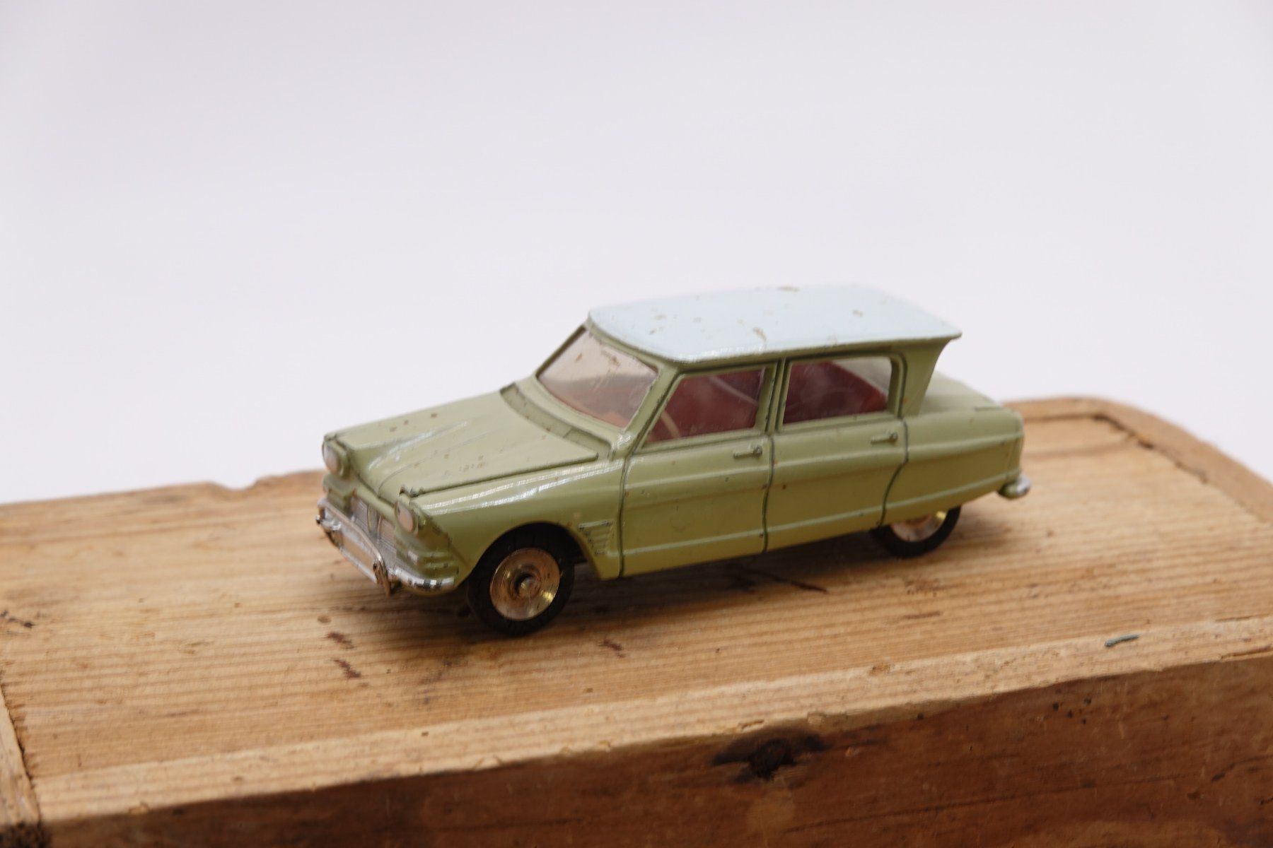 Dinky Toys Modellini d'auto: Dinky Toys Citroen – Usato da Trin venduto da evolrof
