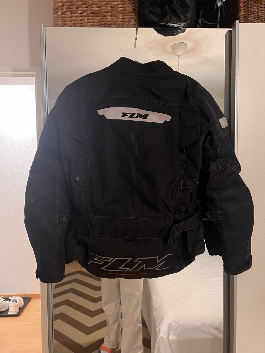 FLM Lots de vêtements: Motorradbekleidung zweiteiler FML – D'occasion à Hinwil par Michelle.C 4