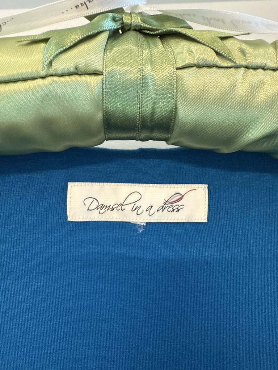 Kleider: Damsel in a Dress Kleid – Gebraucht aus Spreitenbach von BritToSwiss 1