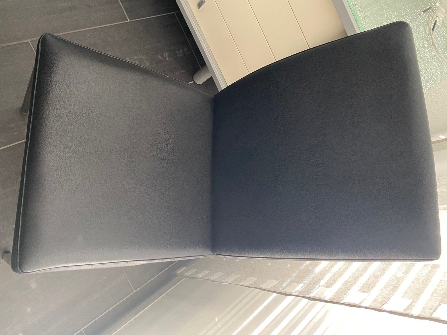 Pfister Stühle: Esszimmerstühle Leder schwarz – Gebraucht aus Frauenfeld von geri90 1