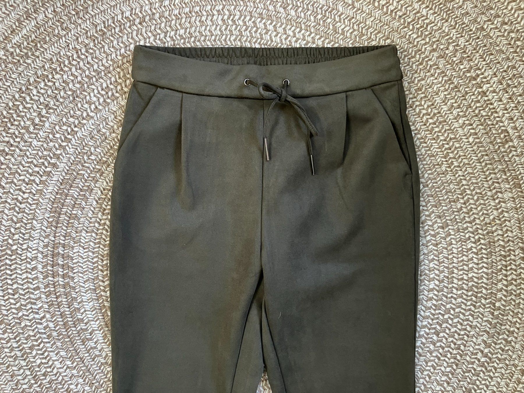 Vero Moda Hosen: Vero Moda Joggpants Gr.36 – Gebraucht aus Laupen ZH von kar_lfz6 1