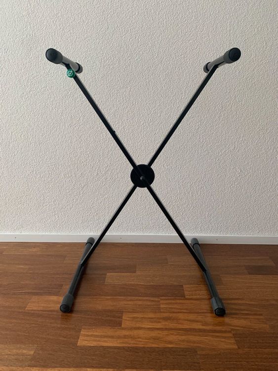 König & Meyer Mischpult-Ständer 28075 – Robuster Ständer Für DJ- Und Studio-Equipment