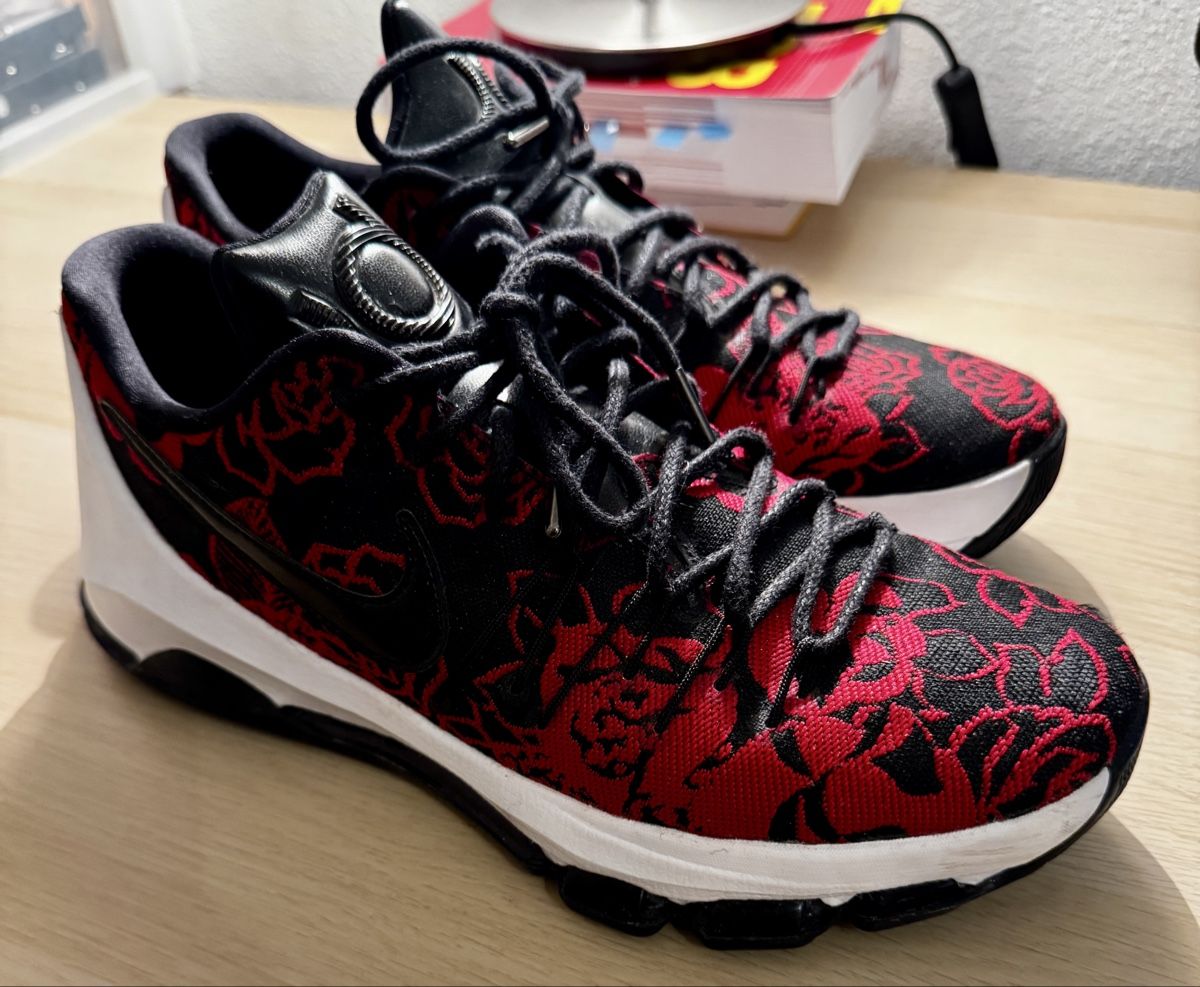 Nike Scarpe da uomo: Nike KD 8 Gr. 43 – Nuovo (secondo la descrizione) da Zürich venduto da swiss.tech 1