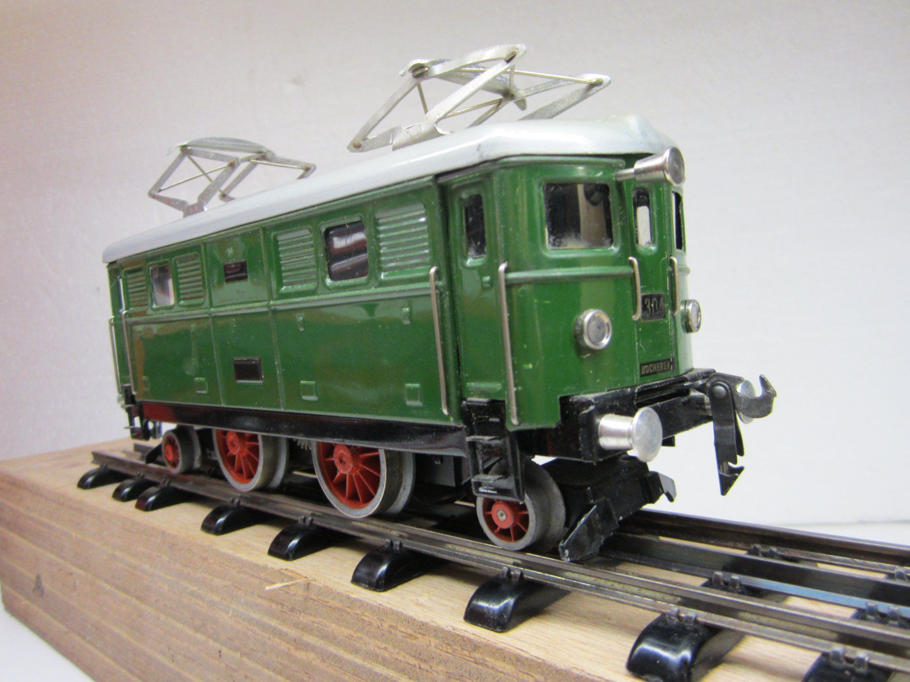 Buco Modelleisenbahnen: BUCO 304 – Gebraucht aus Gland von renomodel 2