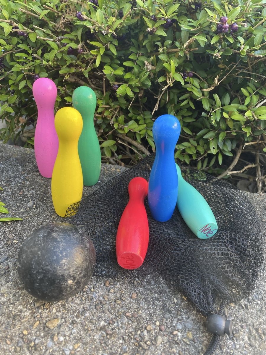 Spiele: Kinder Bowling 6er Set aus Holz – Gebraucht aus Zuerich von Isabelle