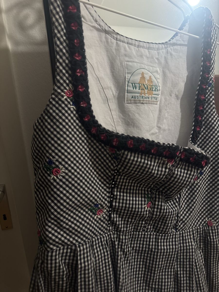 Vestiti: Wenger Dirndl black white check floral pattern – Usato da Otelfingen venduto da mar_sy7r 4