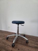 Drehhocker dunkelblau von Medidor