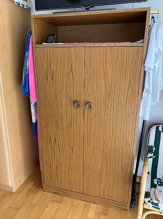Armadi: Schrank  – Usato da Brütten venduto da Baghini