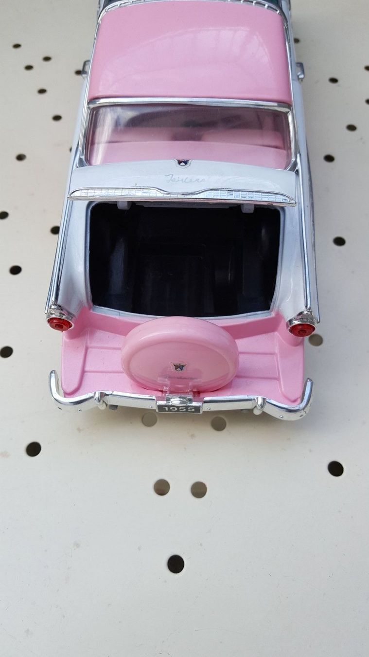 Modellini d'auto: Modellauto 1:18 – Usato da Reinach venduto da 3Guggerli 3