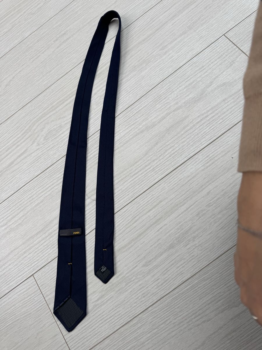 Fendi Krawatten: Fendi cravate, tie, marine – Gebraucht aus Basel von mimi8668