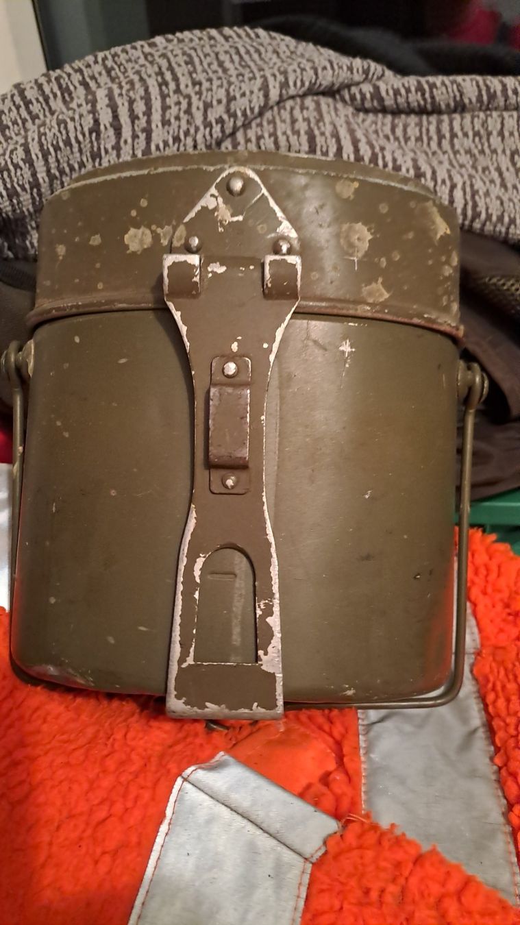 Schweizer Armee Ausrüstung & Ersatzteile: Original Schweizer Armeefeldflasche mit Gamelle – Gebraucht aus Schattdorf von quota1000 4