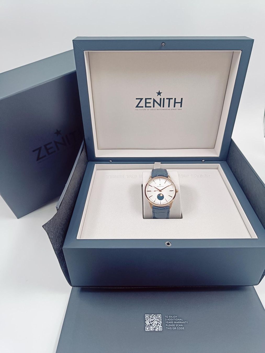 Zenith Orologi: ZENITH "ELITE MOONPHASE" IN 750 ROSÉGOLD, 40.50 MM – Nuovo (secondo la descrizione) da Luzern venduto da EdiGem 2