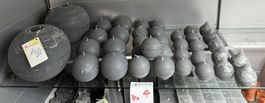 084  Posten Raureif Kerzen grau aus Liquidation