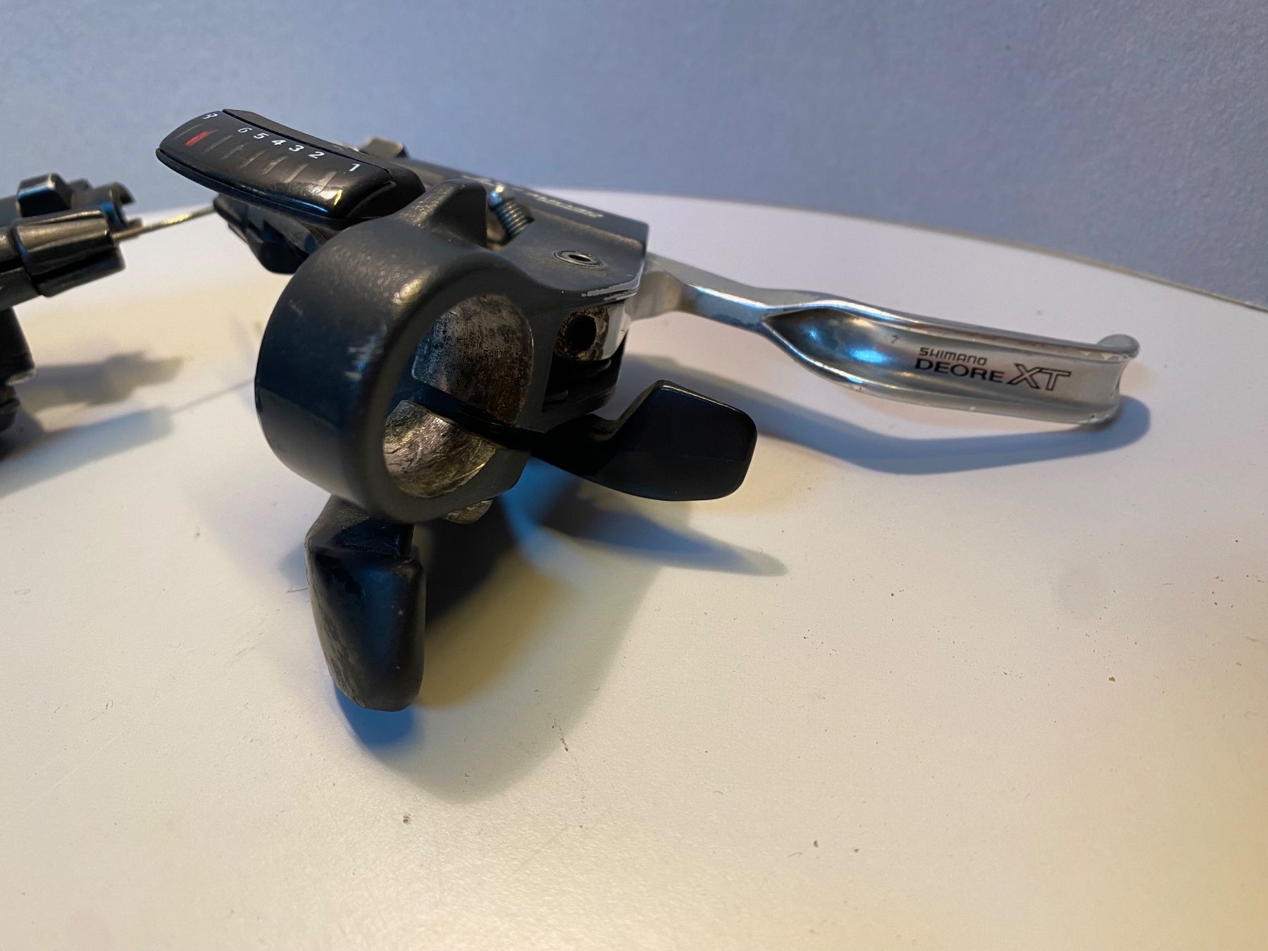 Shimano Ersatzteile: Retro Mtb SHIMANO XT Schalt-/Bremshebel 8fach – Gebraucht aus Grafstal von  3