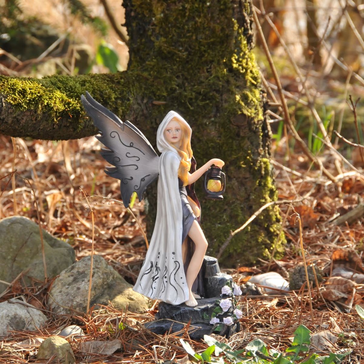 Figuren: Dunkle Fee mit Laterne – Neu und originalverpackt aus Menzingen von fairy123 5