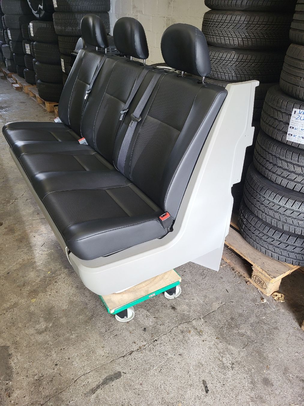 VW Alle Ersatzteile: VW T5 /T6 /T6.1 Sitze – Gebraucht aus Arnegg von beda11 3