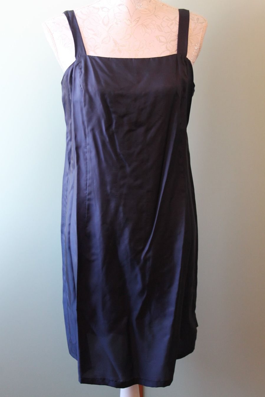 Vestiti: Kleid – Usato da Schaan venduto da antikes_und_kurioses 1
