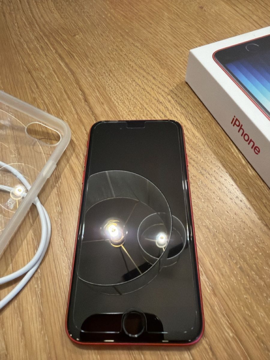 Apple Telefoni cellulari / Smartphones: Apple iPhone SE 3. Generation 64GB – Usato da St.Gallen venduto da perce19 2
