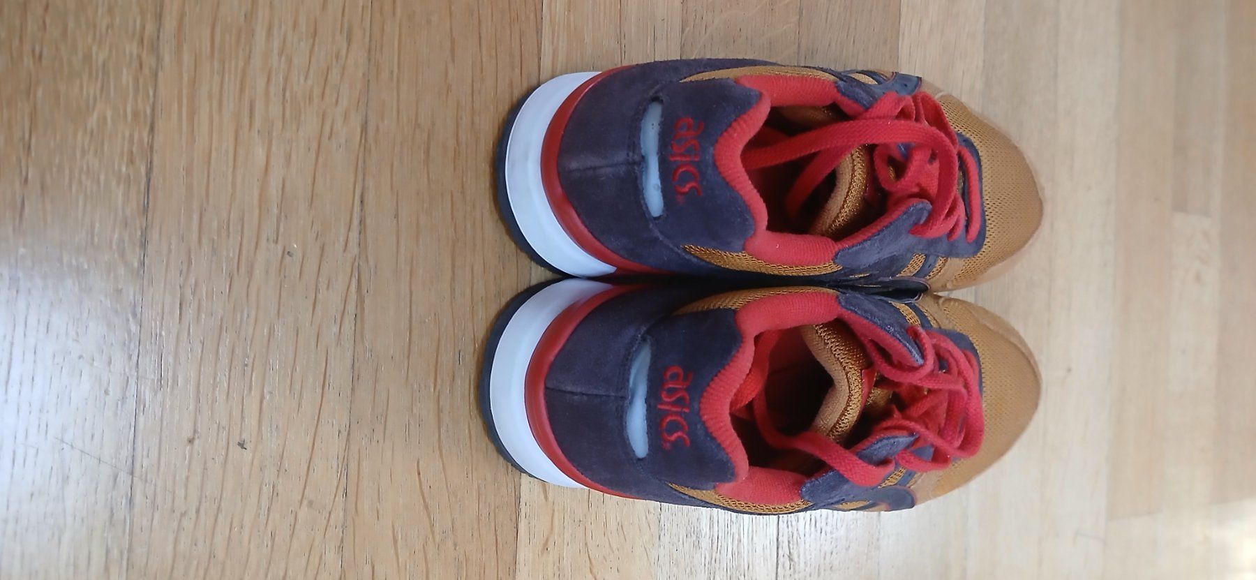 Asics Scarpe da uomo: Asics Schuhe Gr. 43 – Usato da Niederwangen BE venduto da Kimotsao 2