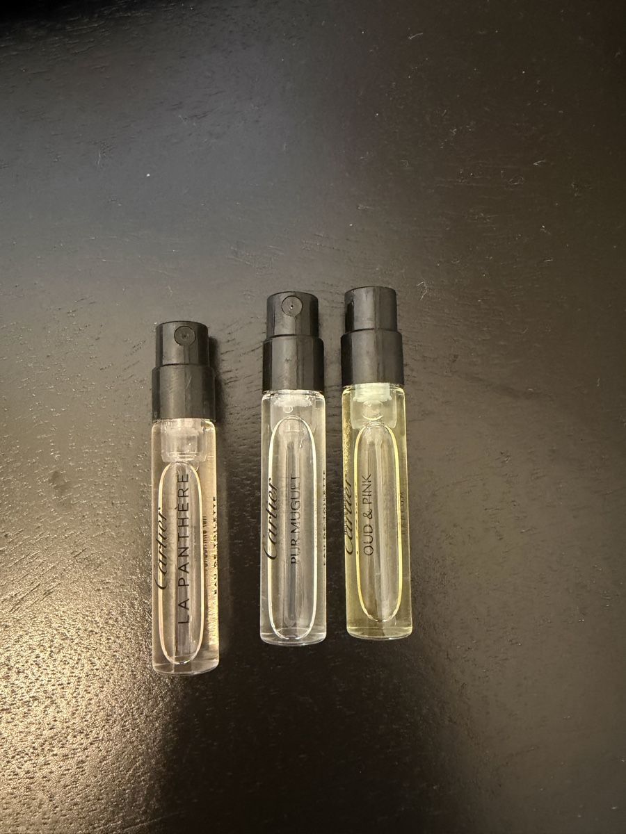Cartier Parfums & Eau de Toilette: 3 Cartier Parfümproben – Neuf (Voir description) à Basel par ew1_rp7f