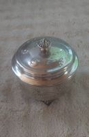 Antike Dose versilbert floral verziert, Vintage