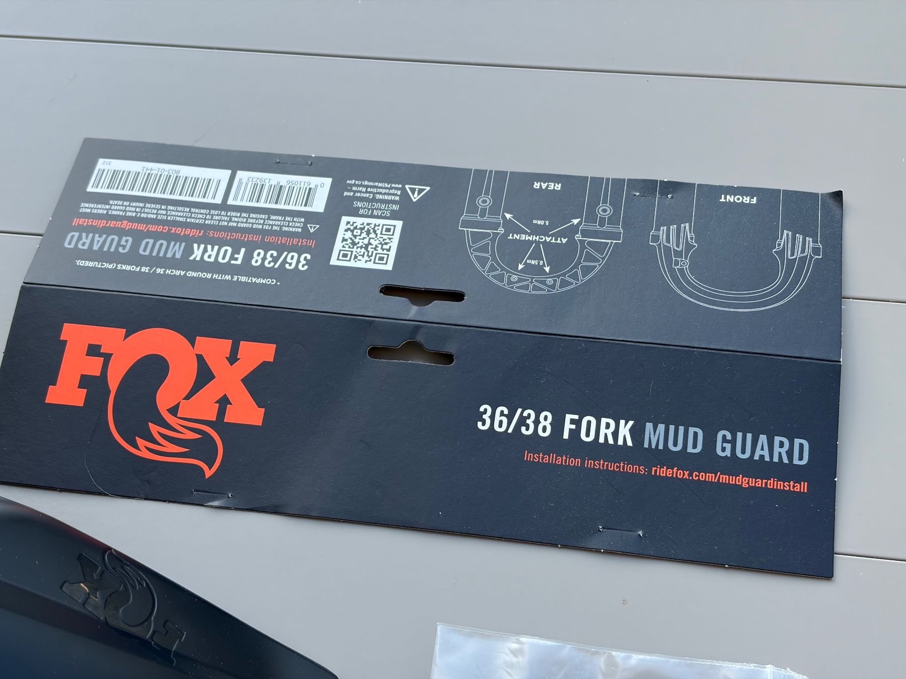 Fox Pezzi di ricambio: Garde-boue FOX 36/38 – neuf – Nuovo (secondo la descrizione) da Les Monts-de-Corsier venduto da Sandok 1