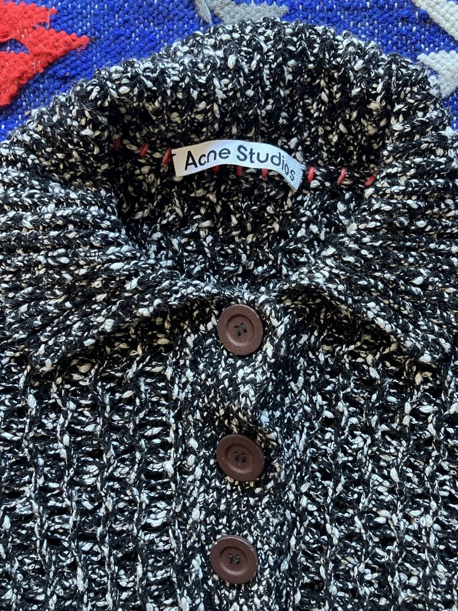 Acne Studios Pullover & Sweatshirts: Acne Studios Shirt/ kurzarm Pullover gestrickt – Gebraucht aus Zürich von bruellloeve 1