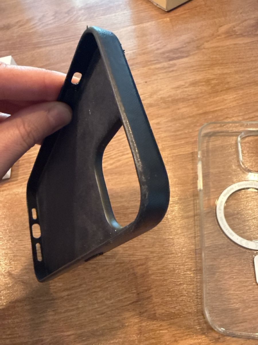 Apple Covers & Schutzfolien: Cover iPhone 16 Pro Max – Gebraucht aus Thalwil von ropejo 3