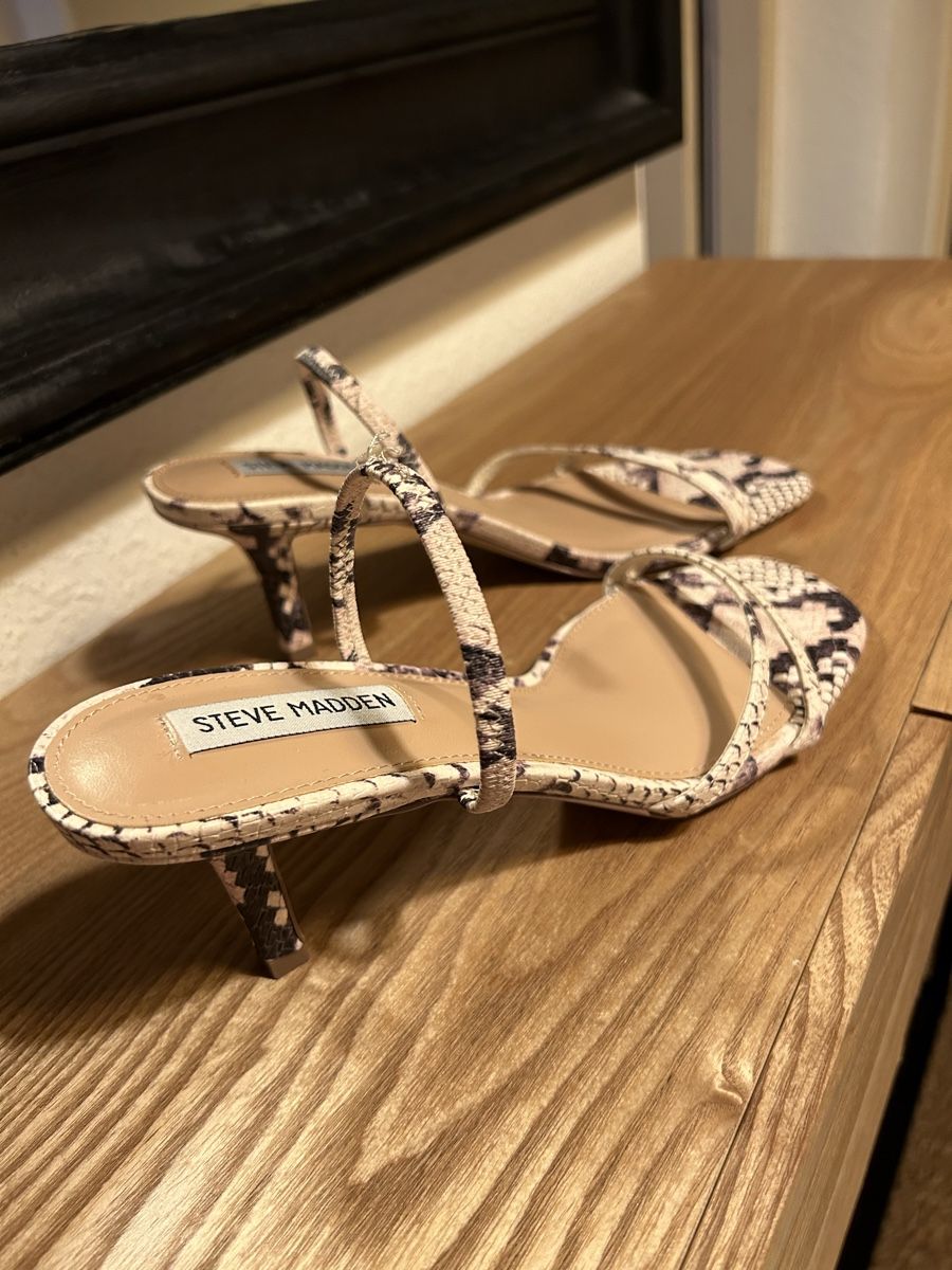 Steve Madden Scarpe da donna: Sandales – Nuovo (secondo la descrizione) da Genève venduto da rescateCH 2