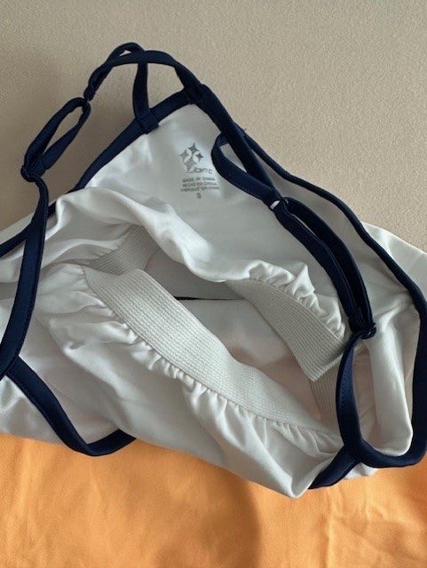 Lotti di vestiti: Tennis clothing set – Usato da Dallenwil venduto da ZD2019 1