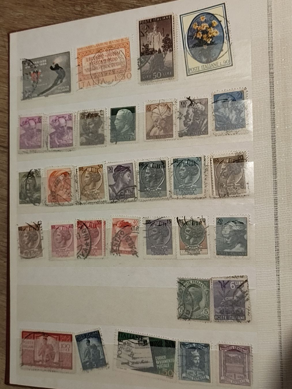 Tutti i francobolli: Collection de timbres du monde – Usato da Tramelan venduto da fuego1016 6