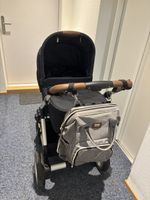 Kinderwagen mit vielen Zusatzgadgets dunkelblau