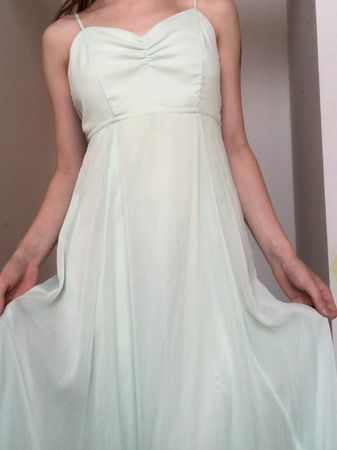 Robe couleur menthe