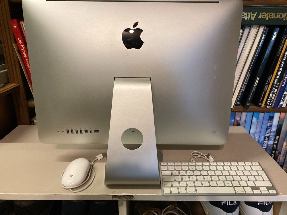 IMac 27 Pouces Fin 2009 - Processeur Intel Core 2 Duo, RAM 6 Go, Disque Dur Remplacé En 2016, Bon état
