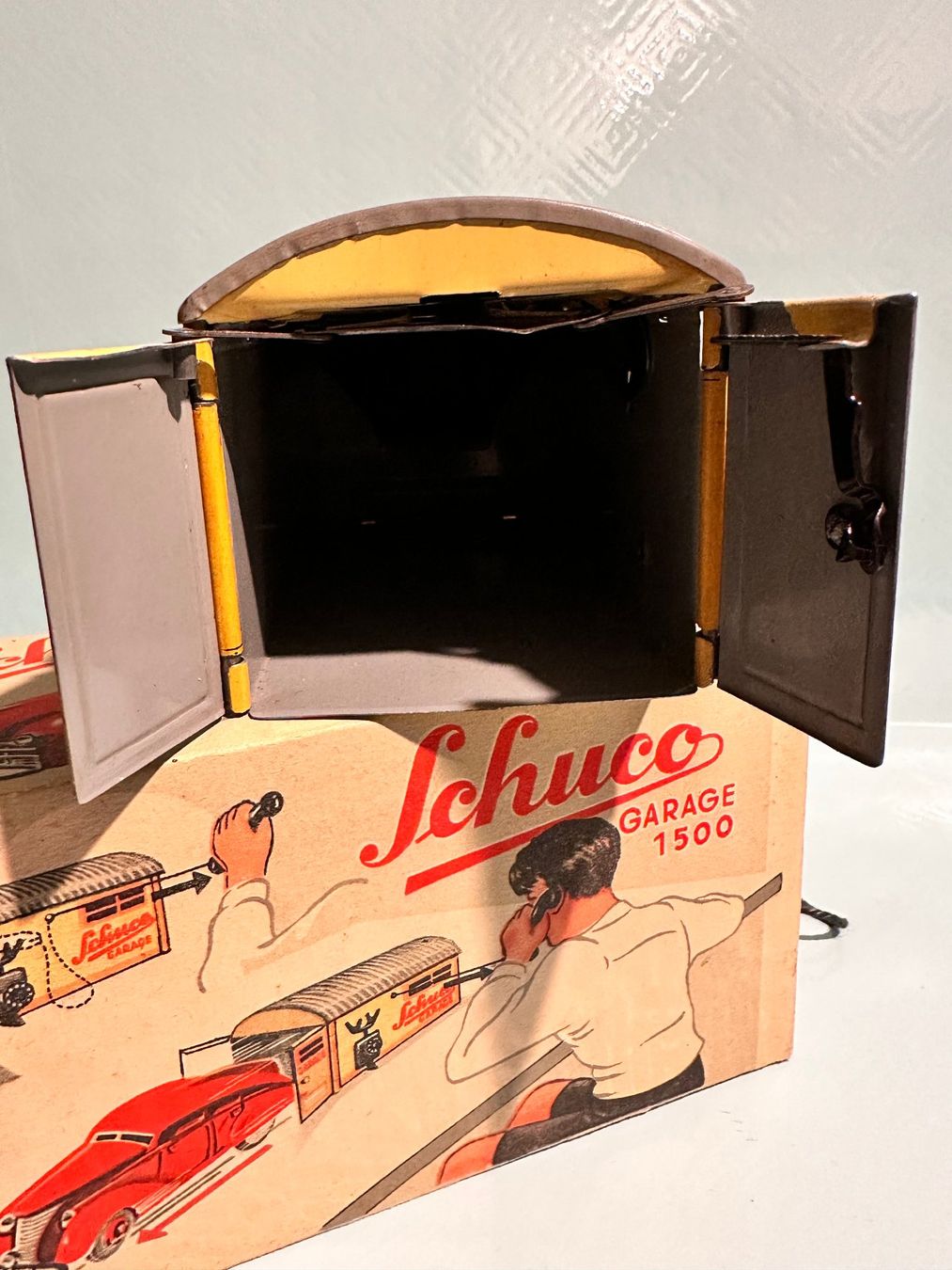 Schuco Giocattoli: Alte Schuco Garage No. 1500  Made in Germany – Usato da Seuzach venduto da Jage 6
