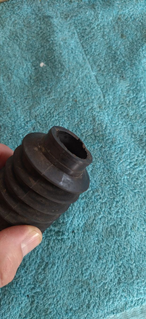 Mofa-Ersatzteile: Töffli Faltenbalg 28 / 40 / 140mm – Gebraucht aus Fahrni b. Thun von Bergers_occasionen 1