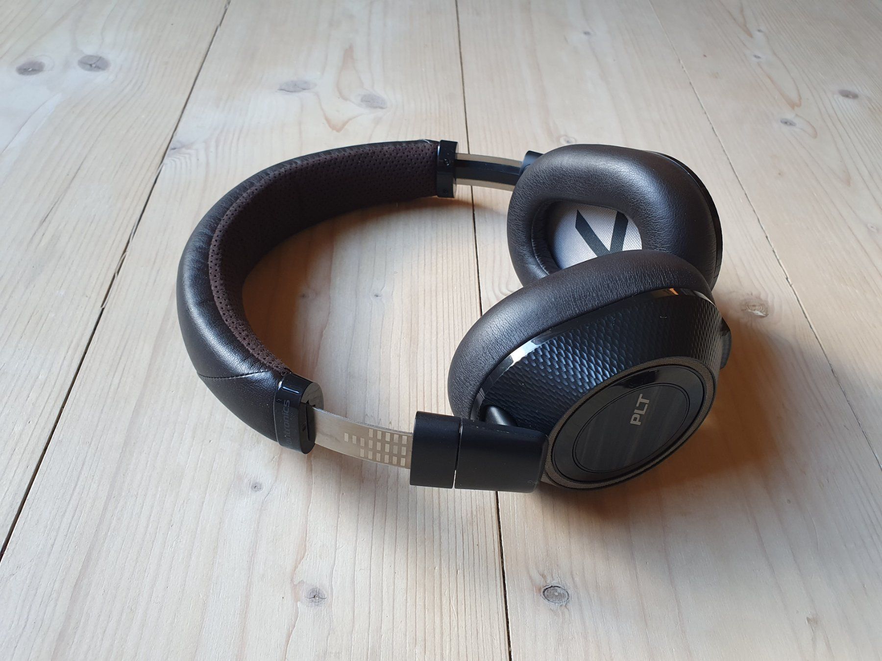 Plantronics Kopfhörer: Casque audio BackBeat PRO 2 Special Edition – Gebraucht aus Finhaut von sof_j2wn 3