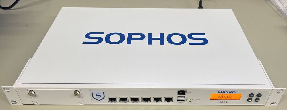 19" Rack Profi - Firewall Sophos SG230 | Kaufen auf Ricardo