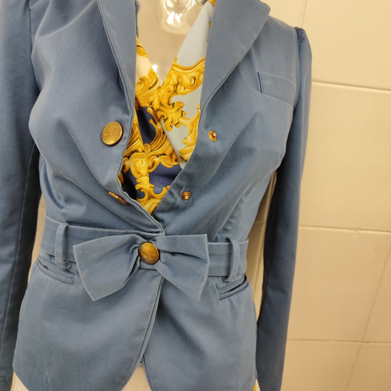 Moschino Giacche: Moschino Blazer Gr S – Usato da Langnau am Albis venduto da Judithsebi 3
