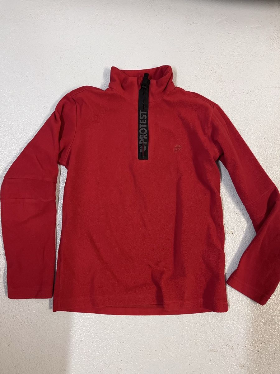 Protest Maglioni & Felpe: Protest Pullover flauschig 152 rot – Usato da Neftenbach venduto da Anba78