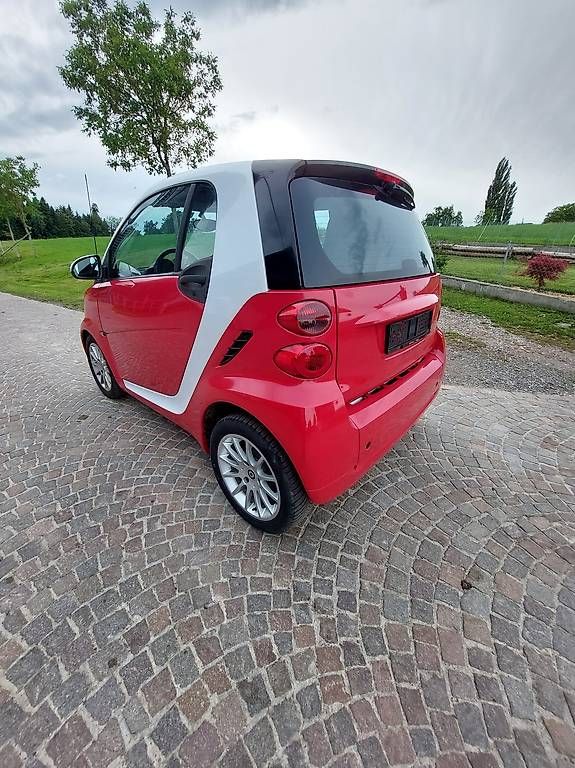 Automobili: Smart Fortwo 1.0 Benzin – Usato da Emmenbrücke venduto da bobi017 3