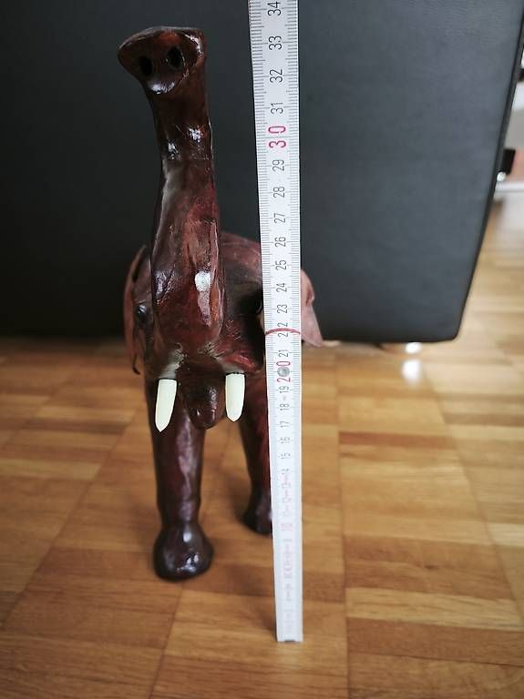 Alle Dekorationen: Deko-Elefant – Gebraucht aus Bern von wefound 1