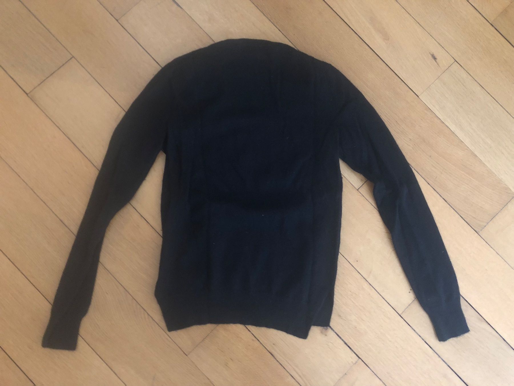 Uniqlo Maglioni & Felpe: Cashmere Sweater – Usato da Zürich venduto da Chanelle07