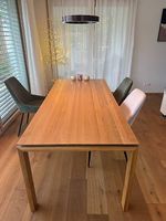 Tisch Alvaro Eiche massiv | 160/250 cm | Neupreis: 2'750 CHF