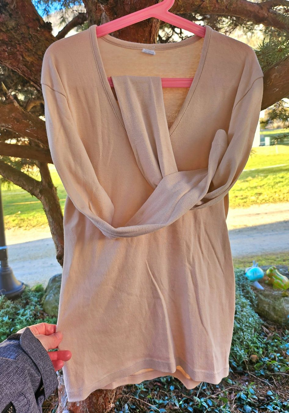 Pulls & Sweat-shirts: Pullover / Top V-Ausschnitt rosa,dehnbar,Gr. 40 – D'occasion à Siblingen par Vany_McDougall 2